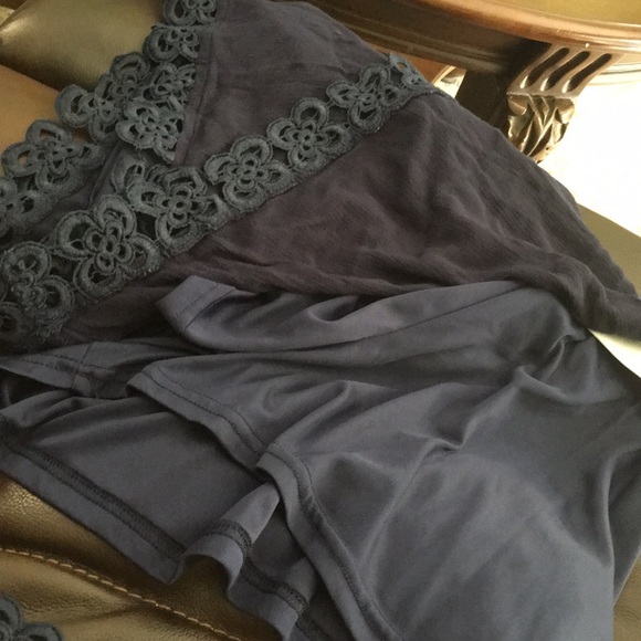 L’ATISTE . Set - Picture 6 of 8